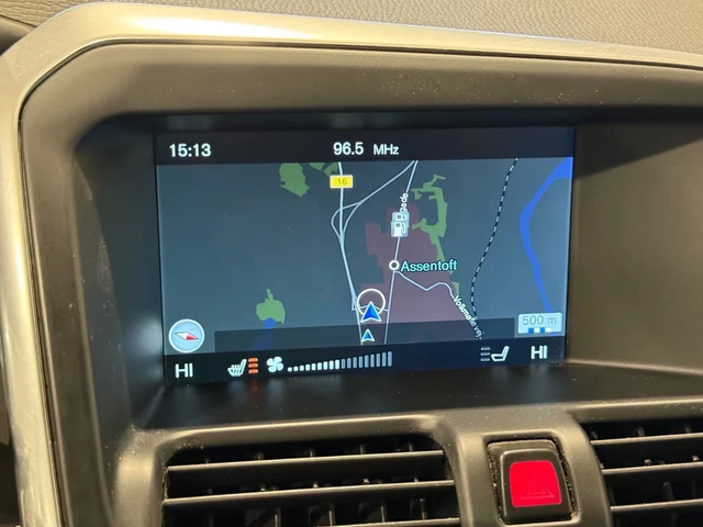 Volvo XC60 2.0 D4 Momentum 181ps Geartronic Xenon Navi - автомобили, коли, обяви за нови и употребявани 12