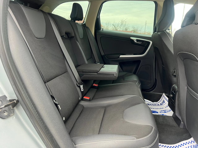 Volvo XC60 2.0D3-ЕВРО 5В-АВТОМАТИК-НАВИГАЦИЯ - автомобили, коли, обяви за нови и употребявани 13