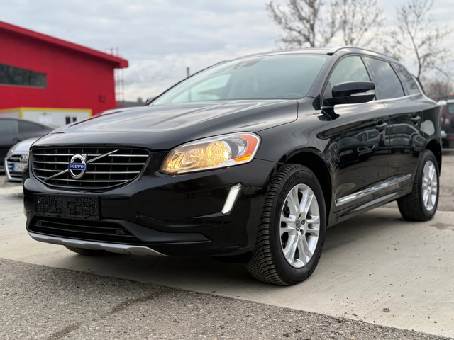 Volvo XC60 Бенз/ГАЗ* ПОДГРЕВ* 4х4* КАМЕРА* АВТОПИЛОТ - автомобили, коли, обяви за нови и употребявани 4