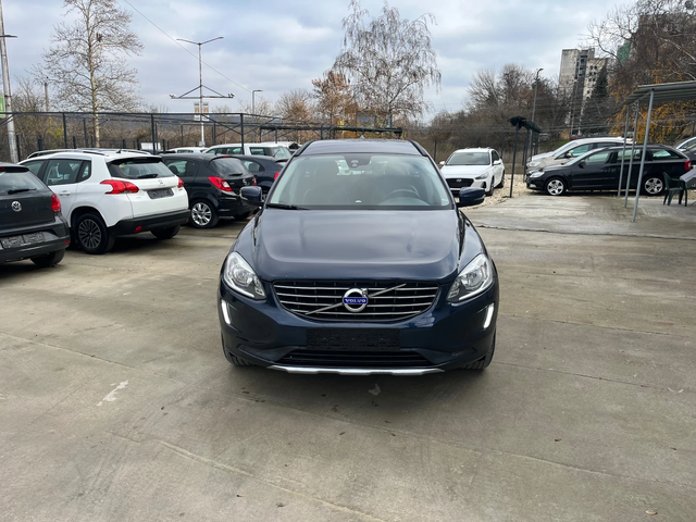 Volvo XC60 2.4 D 4x4 - автомобили, коли, обяви за нови и употребявани 15