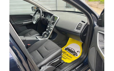 Volvo XC60 2.4 D 4x4 - автомобили, коли, обяви за нови и употребявани 8