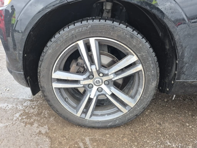 Volvo XC60 * MOMENTUM * CARFAX * ЦЕНА ДО БГ - автомобили, коли, обяви за нови и употребявани 12