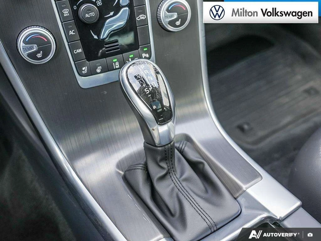 Volvo XC60 * CARFAX * ЦЕНА ДО БГ - автомобили, коли, обяви за нови и употребявани 16