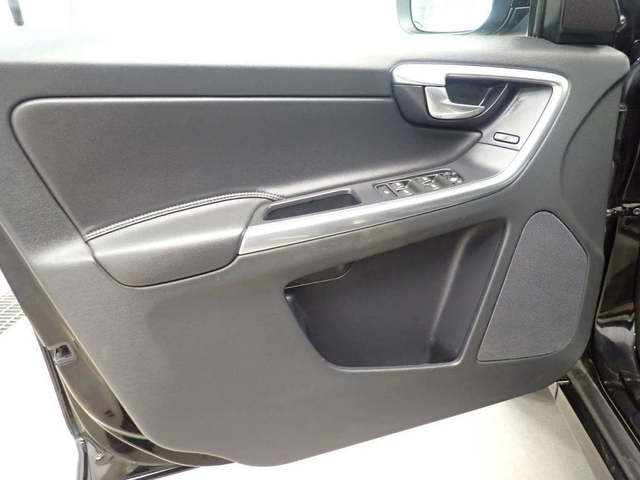 Volvo XC60 * CARFAX * ЦЕНА ДО БГ - автомобили, коли, обяви за нови и употребявани 15