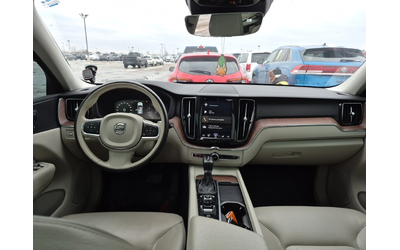 Volvo XC60 2.0 MOMENTUM - автомобили, коли, обяви за нови и употребявани 6