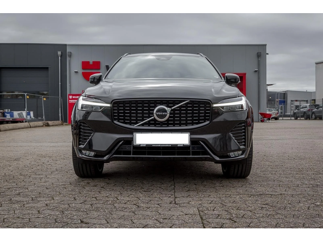 Volvo XC60 R-Design - автомобили, коли, обяви за нови и употребявани 1