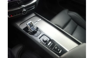 Volvo XC60 - автомобили, коли, обяви за нови и употребявани 15