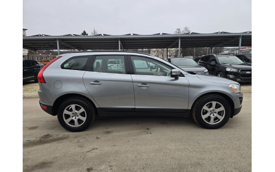 Volvo XC60 2.4D4 4Х4 163к.с - автомобили, коли, обяви за нови и употребявани 7