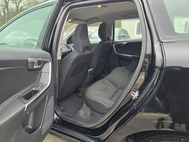 Volvo XC60 2.0d 190к.с 4х4 - автомобили, коли, обяви за нови и употребявани 10