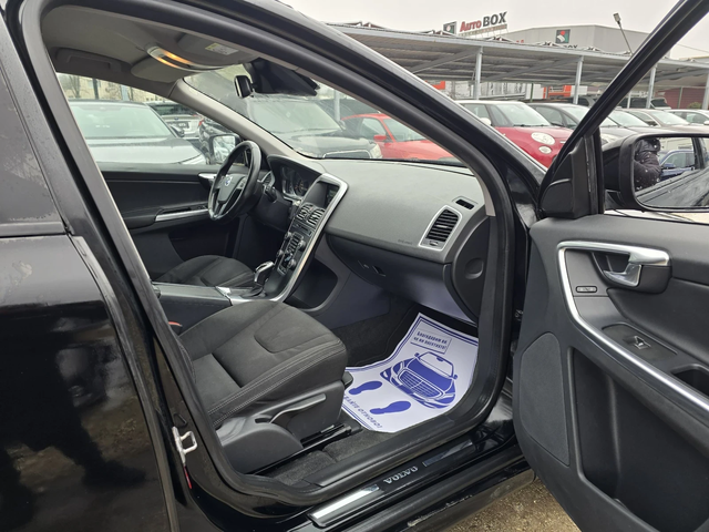Volvo XC60 2.0d 190к.с 4х4 - автомобили, коли, обяви за нови и употребявани 11