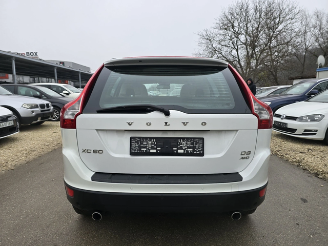 Volvo XC60 2.4d 163к.с 4x4 6 скорости - автомобили, коли, обяви за нови и употребявани 5