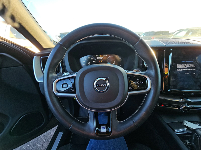 Volvo XC60 T8* HYBRID* R* DESIGN* HARMON* KARDON* ПАНОРАМА* - автомобили, коли, обяви за нови и употребявани 10