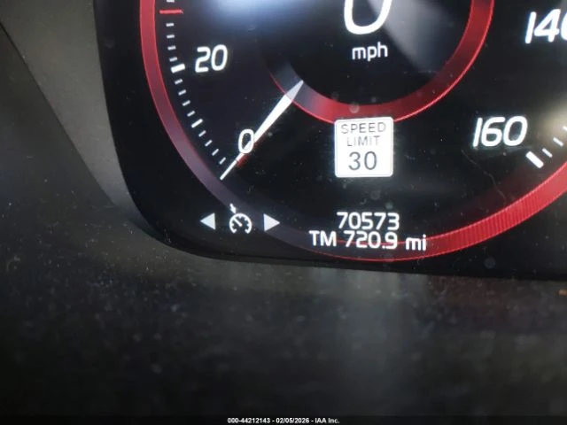 Volvo XC60 * T5* MOMENTUM* KEYLESS* КОЖА* ПОДГРЕВ* КАМЕРА* - автомобили, коли, обяви за нови и употребявани 12