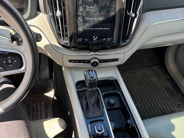 Volvo XC60 * Inscription * 2 КЛЮЧА* KEYLESS* PANO* ПОДГРЕВ* - автомобили, коли, обяви за нови и употребявани 8