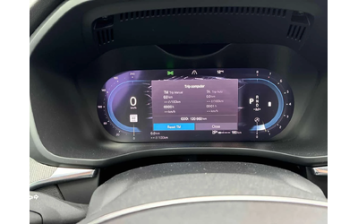 Volvo XC60 * R Design * DISTRONIC* PANO* + ГУМИ - автомобили, коли, обяви за нови и употребявани 7