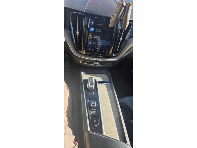 Volvo XC60 * Inscription * 360 * ПОДГРЕВ * ПАМЕТ * NAVI - автомобили, коли, обяви за нови и употребявани 13