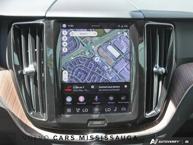 Volvo XC60 Plus Bright Theme * CARFAX * АВТО КРЕДИТ * - автомобили, коли, обяви за нови и употребявани 12