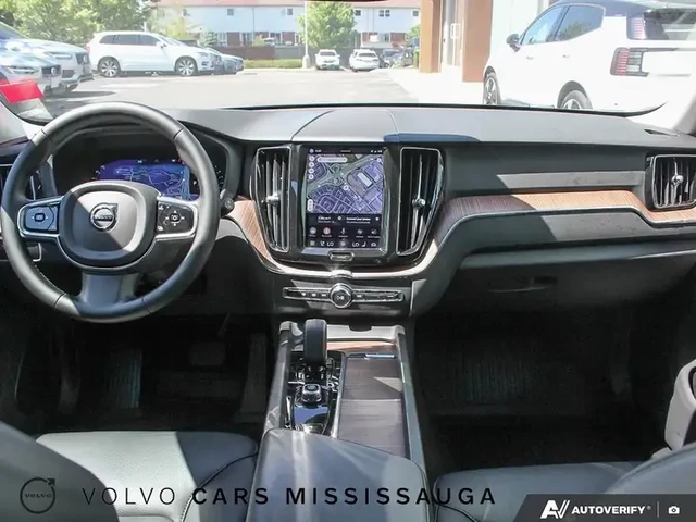 Volvo XC60 Plus Bright Theme * CARFAX * АВТО КРЕДИТ * - автомобили, коли, обяви за нови и употребявани 9