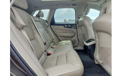 Volvo XC60 T6 INSCRIPTION* FULL* B & W* ОБДУХ* 360* ЛИЗИНГ - автомобили, коли, обяви за нови и употребявани 9