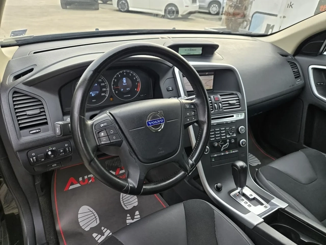 Volvo XC60 2.0T-203кс= АВТОМАТ= НАВИ= ОБСЛУЖЕН - автомобили, коли, обяви за нови и употребявани 7