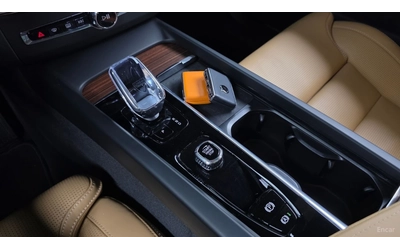 Volvo XC60 T8* ULTRA BRIGHT* BOWERS&WILKINS* ПАНО* 360* HUD* - автомобили, коли, обяви за нови и употребявани 7