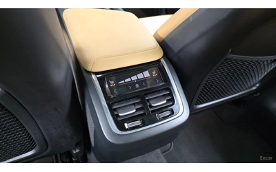 Volvo XC60 B5* ULTRA BRIGHT* Bowers&Wilkins* PANO* ПОДГРЕВ* О - автомобили, коли, обяви за нови и употребявани 16