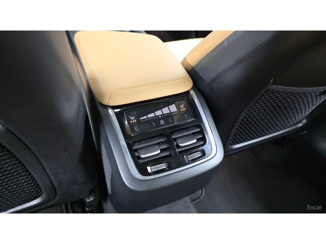 Volvo XC60 B5* ULTRA BRIGHT* Bowers&Wilkins* PANO* ПОДГРЕВ* О - автомобили, коли, обяви за нови и употребявани 16