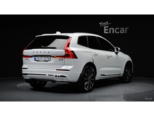 Volvo XC60 B5 Ultra Bright* HUD* 360* МАСАЖИ* КОЖА* ПАНО - автомобили, коли, обяви за нови и употребявани 1