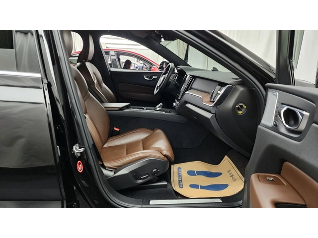 Volvo XC60 B6 Inscription | 360  | HUD | Adaptive Cruise | Ma - автомобили, коли, обяви за нови и употребявани 9