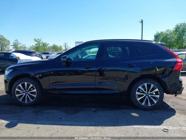 Volvo XC60 B5 Core AWD - автомобили, коли, обяви за нови и употребявани 11