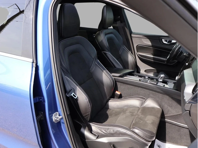 Volvo XC60 T8 R-Design Plug-in Hybrid AWD - автомобили, коли, обяви за нови и употребявани 10