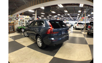 volvo-xc60-momentum-awd-leather-pan-roof-nav-b-spot-camera-all-wheel-drive - 4