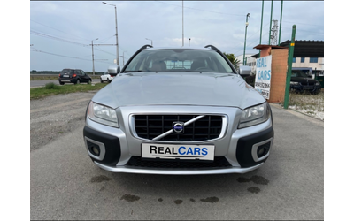 volvo-xc70 - 0