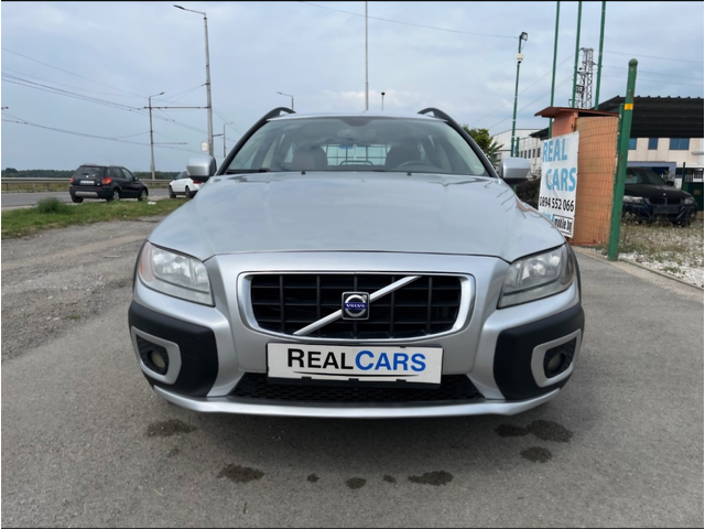 Volvo Xc70, 2008 г., 225900 км, 238 к.с. - автомобили, коли, обяви за нови и употребявани 0