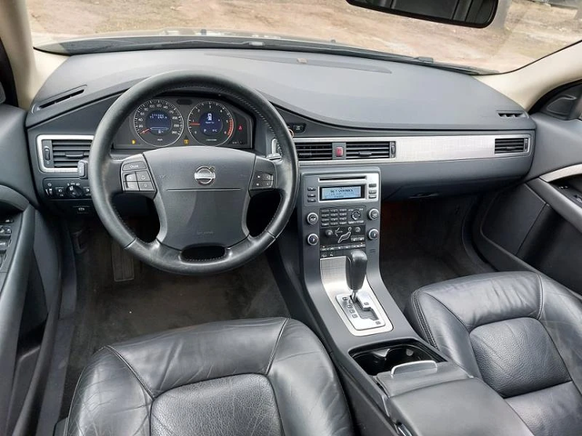 Volvo Xc70 D5 UNIKAT!!!! - автомобили, коли, обяви за нови и употребявани 5