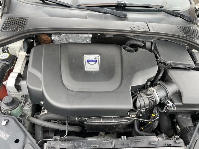 Volvo Xc70 2.0D-D3-163-ITALIA - автомобили, коли, обяви за нови и употребявани 11