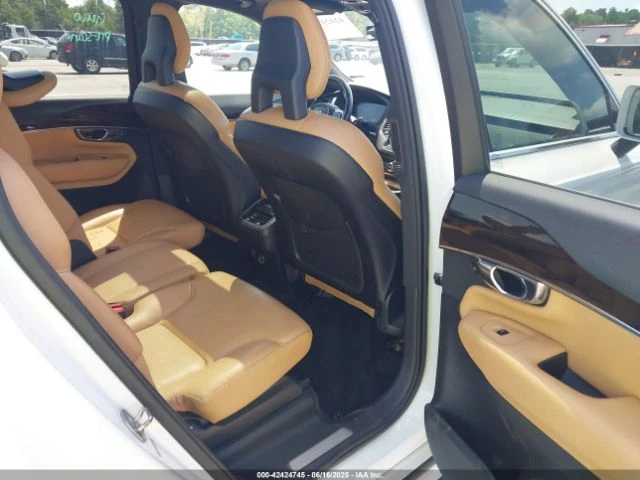 Volvo Xc90 Дигитално табло Подгреви - автомобили, коли, обяви за нови и употребявани 12