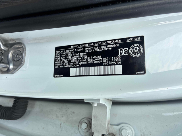 Volvo Xc90 2.0L 4cyl AWD - автомобили, коли, обяви за нови и употребявани 9