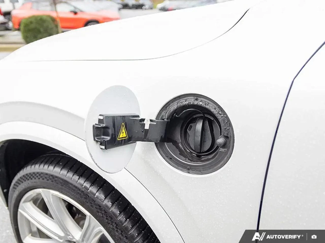 Volvo Xc90 * T8 INSCRIPTION* B&W* BLIND SPOTS* DISTRONIC* - автомобили, коли, обяви за нови и употребявани 6