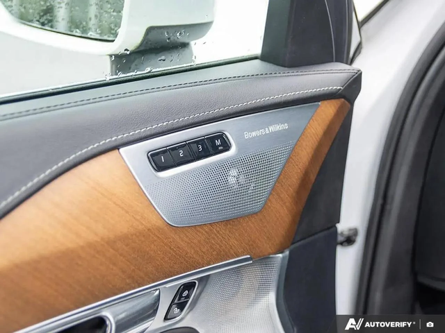 Volvo Xc90 * T8 INSCRIPTION* B&W* BLIND SPOTS* DISTRONIC* - автомобили, коли, обяви за нови и употребявани 9