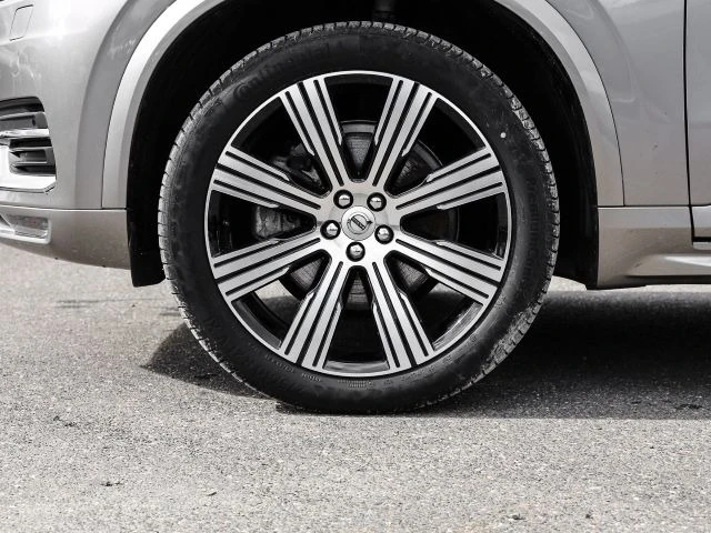 Volvo Xc90 B5 - автомобили, коли, обяви за нови и употребявани 2