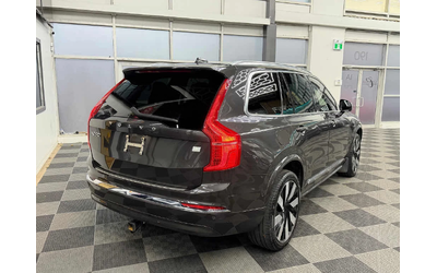 volvo-xc90 - 1