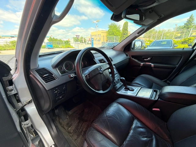 Volvo Xc90 D5* 7места* БАРТЕР - автомобили, коли, обяви за нови и употребявани 11