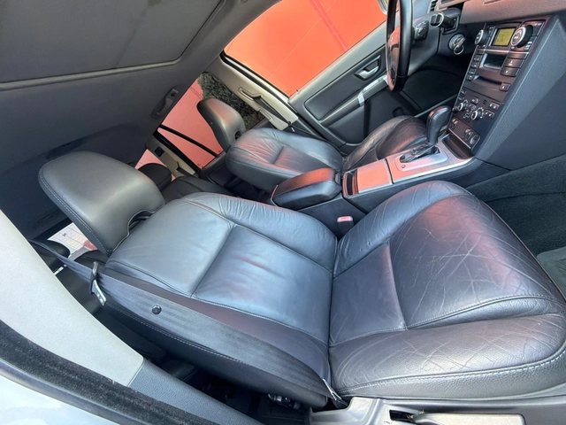 Volvo Xc90 D5* 7места* БАРТЕР - автомобили, коли, обяви за нови и употребявани 8