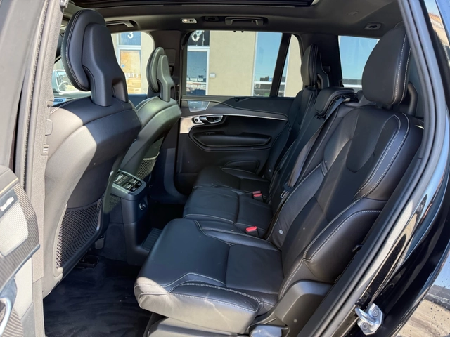Volvo XC90 T8 R-Design Plug-in Hybrid Navi/H.U.D/Pano| 360 - автомобили, коли, обяви за нови и употребявани 13