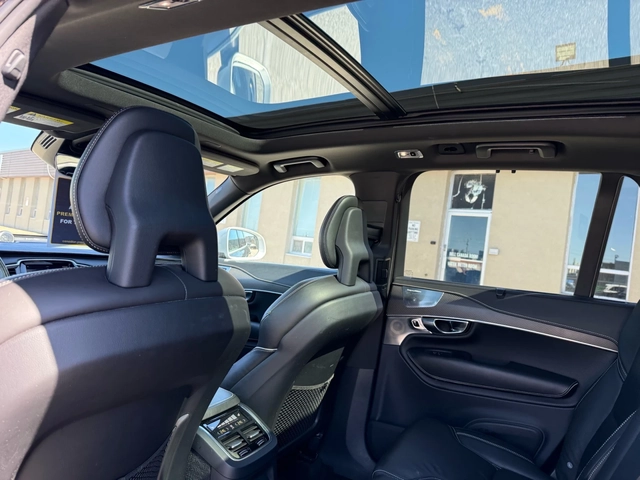 Volvo XC90 T8 R-Design Plug-in Hybrid Navi/H.U.D/Pano| 360 - автомобили, коли, обяви за нови и употребявани 7