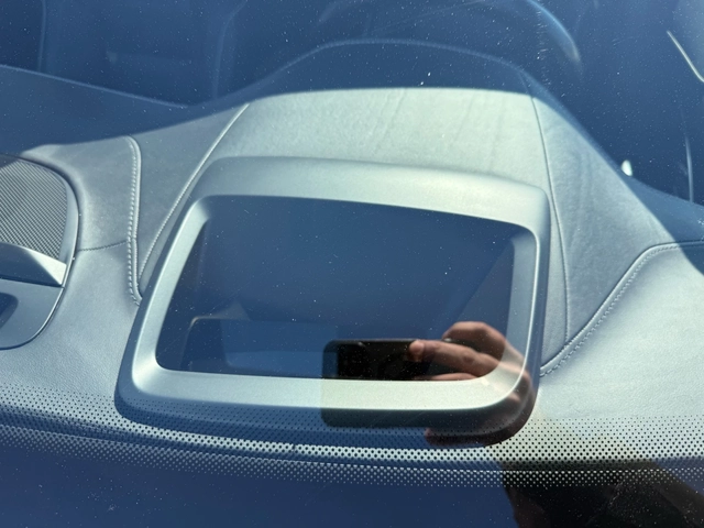 Volvo Xc90 T8 R-Design Plug-in Hybrid Navi/H.U.D/Pano| 360 - автомобили, коли, обяви за нови и употребявани 6