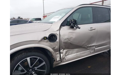 volvo-xc90 - 5