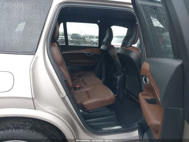 Volvo Xc90 PLUG-IN HYBRID T8 PLUS DARK THEME 7-SEATER* лизинг - автомобили, коли, обяви за нови и употребявани 7