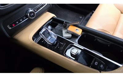 Volvo Xc90 B6 ULTRA BRIGHT* Bowers&Wilkins* - автомобили, коли, обяви за нови и употребявани 6